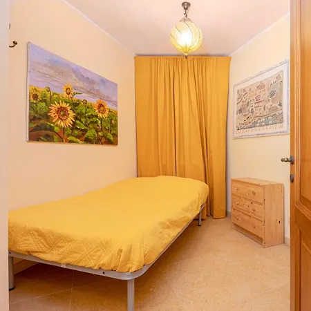 Villa Beautiful With Private Garden And Pool
