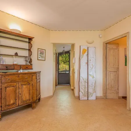 Beautiful With Private Garden And Pool Willa