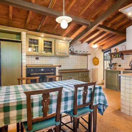 Beautiful With Private Garden And Pool * Costermano