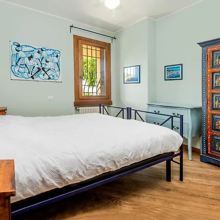 Villa Beautiful With Private Garden And Pool Costermano sul Garda